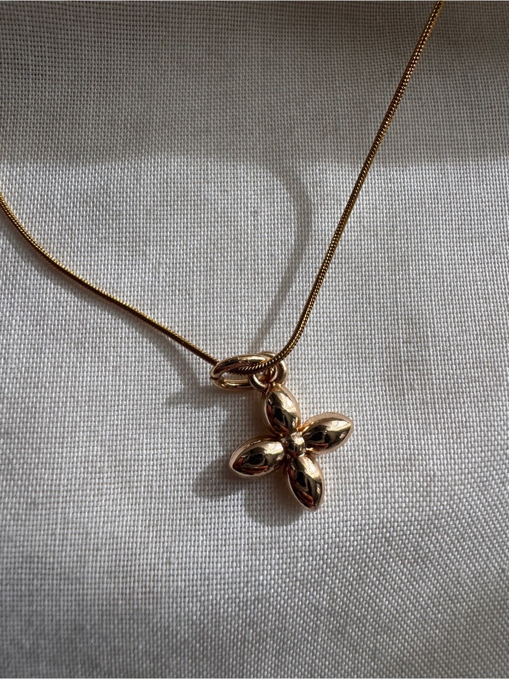 Louis Vuitton Gold Four-Petal Flower Pendant Necklace